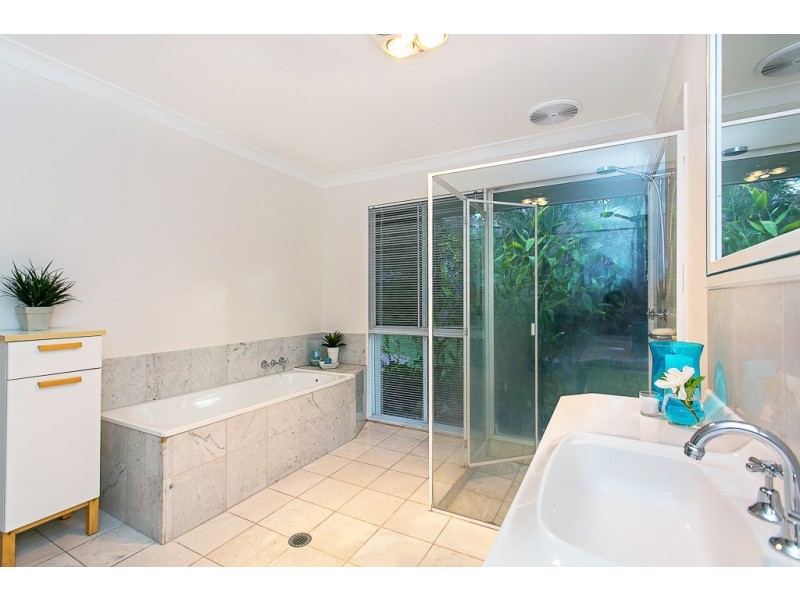 25-27 Tulipwood Drive, Bonogin QLD 4213