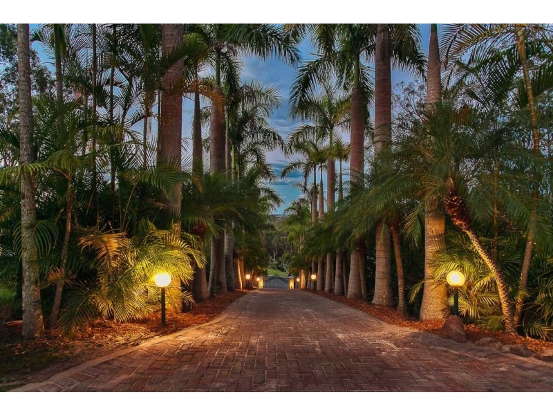 25-27 Tulipwood Drive, Bonogin QLD 4213