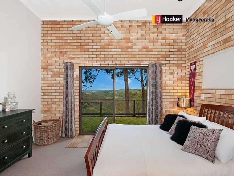 8 Orange Court, Mudgeeraba QLD 4213