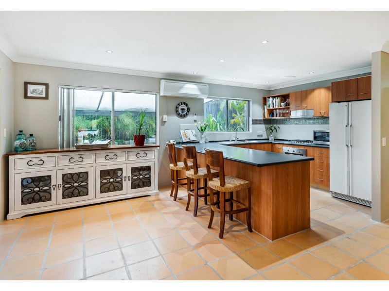 4 Leisure Lane, Worongary QLD 4213