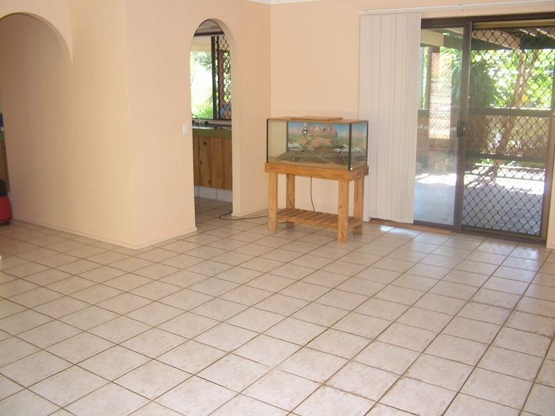 41 Moonbeam Parade, Mudgeeraba QLD 4213