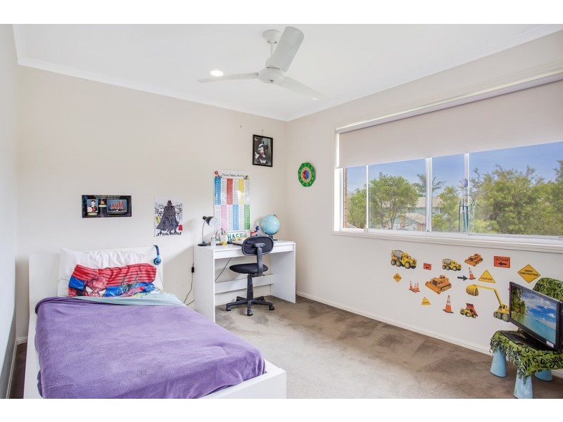 6/3 Pontoon Place, Varsity Lakes QLD 4227