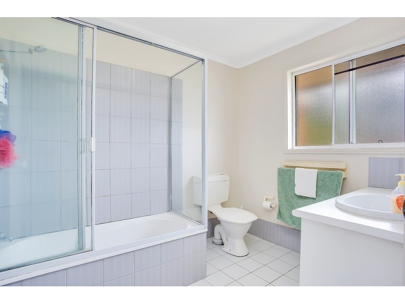 6/3 Pontoon Place, Varsity Lakes QLD 4227