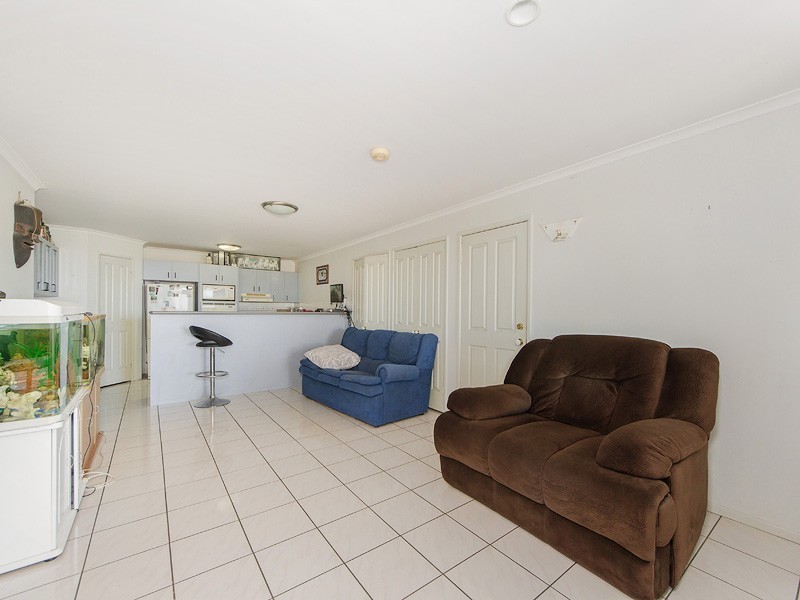 71 Brackenfield Court, Bonogin QLD 4213