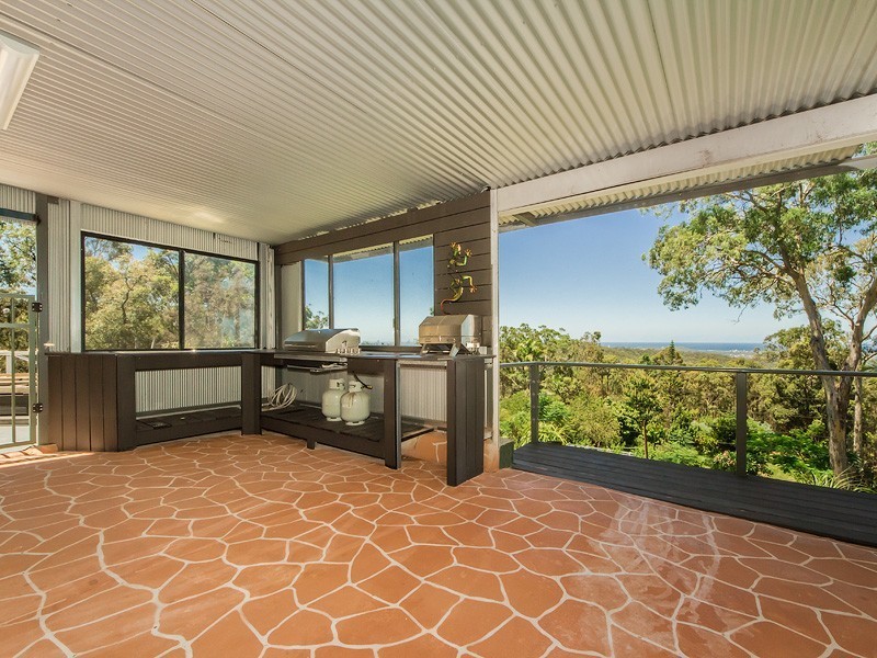 71 Brackenfield Court, Bonogin QLD 4213