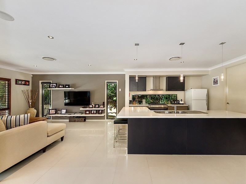 34 Boogaerdt Rise, Bonogin QLD 4213