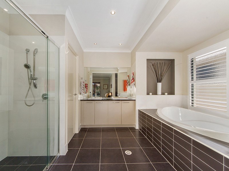 34 Boogaerdt Rise, Bonogin QLD 4213