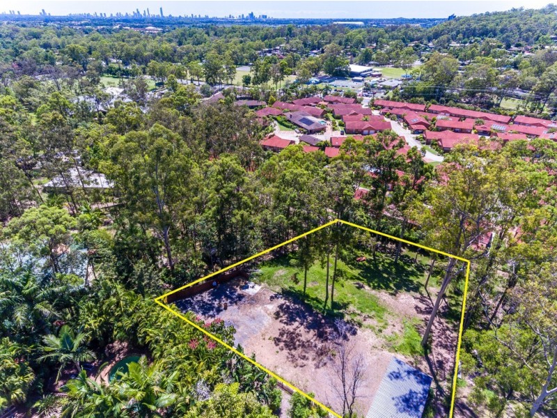 16 Mooralla Street, Tallai QLD 4213