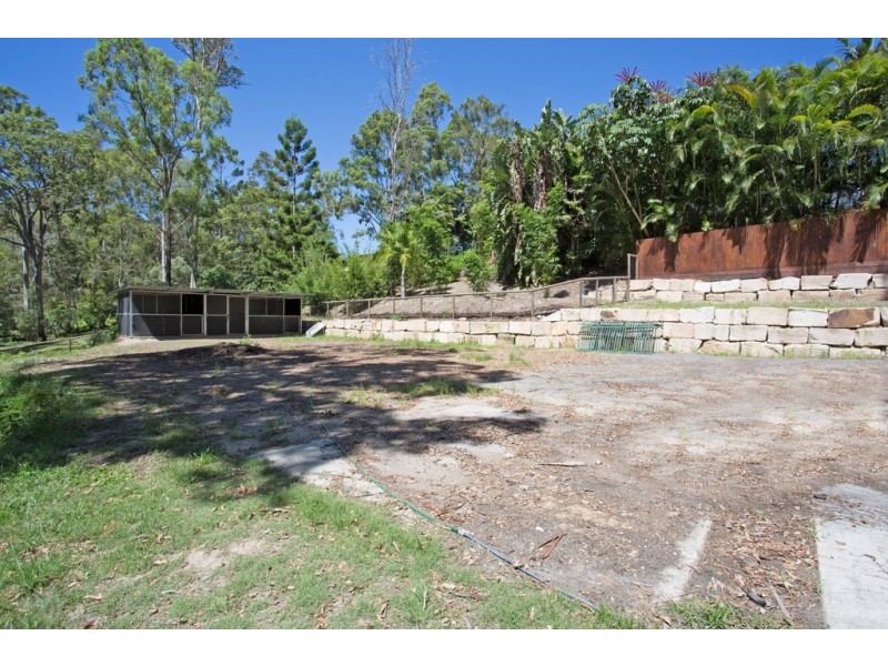 16 Mooralla Street, Tallai QLD 4213