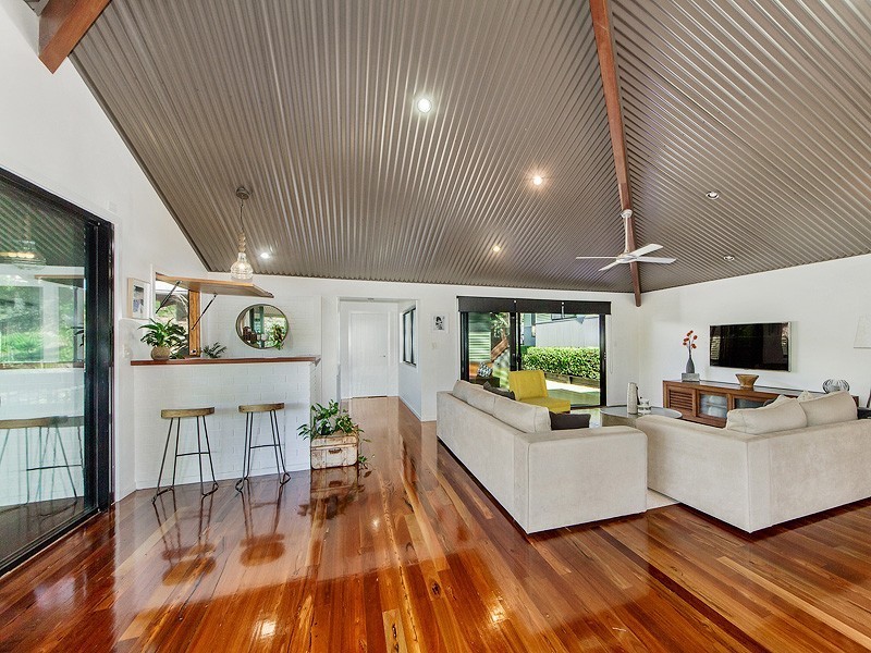 4 Golden Grove Boulevard, Reedy Creek QLD 4227