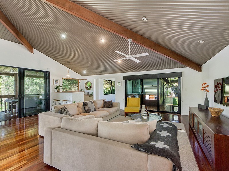 4 Golden Grove Boulevard, Reedy Creek QLD 4227