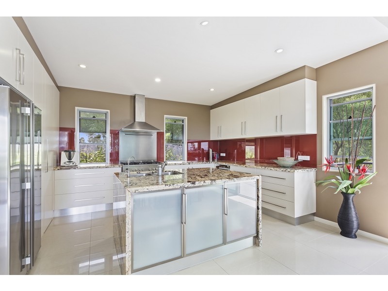 31 Summerhill Court, Mudgeeraba QLD 4213