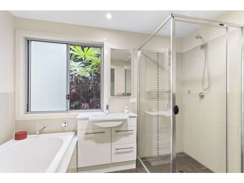 31 Summerhill Court, Mudgeeraba QLD 4213
