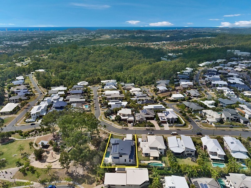 14 Southern Skies Avenue, Reedy Creek QLD 4227