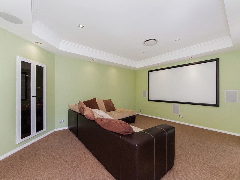 14 Southern Skies Avenue, Reedy Creek QLD 4227