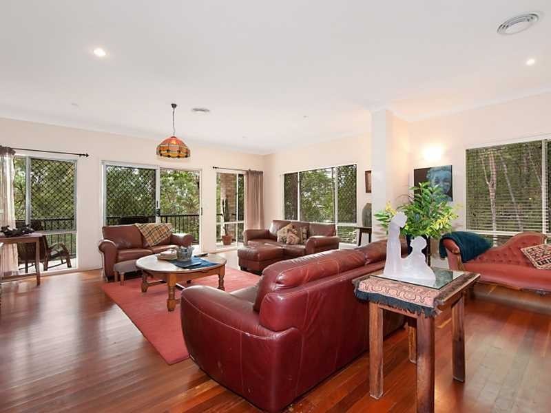 15 Waterfall Way, Tallai QLD 4213