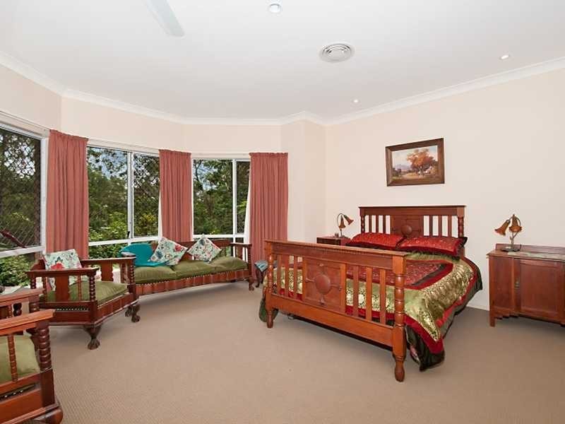 15 Waterfall Way, Tallai QLD 4213
