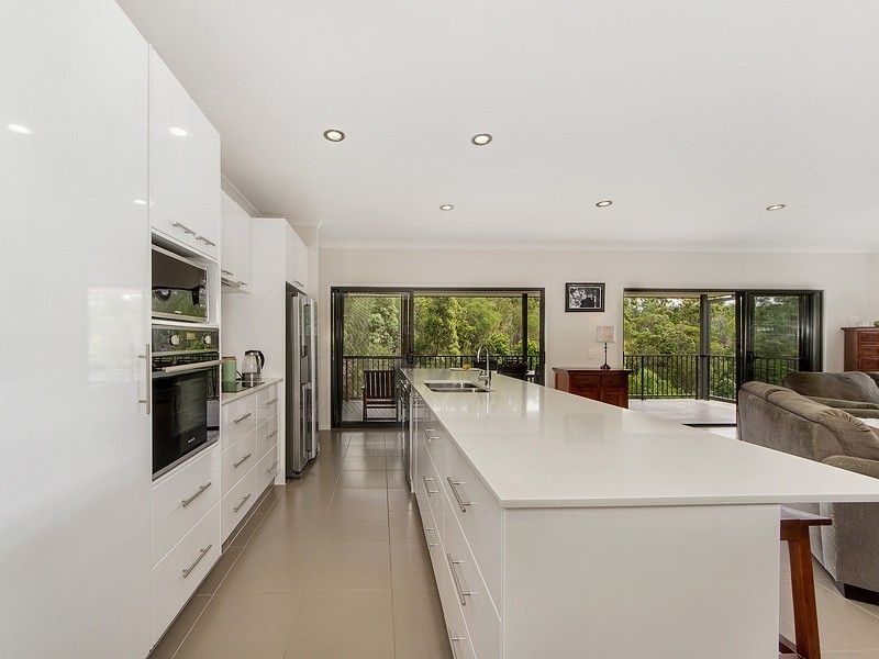 13 Golden Grove Boulevard, Reedy Creek QLD 4227