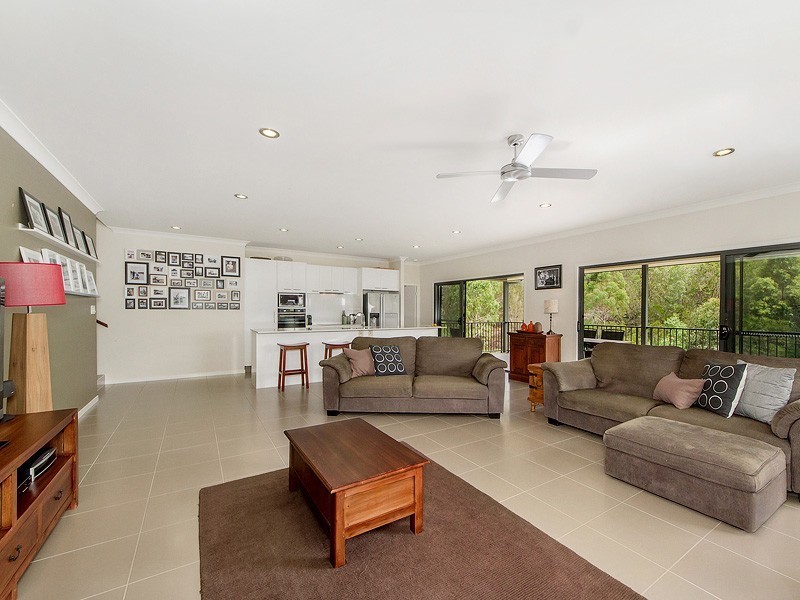 13 Golden Grove Boulevard, Reedy Creek QLD 4227