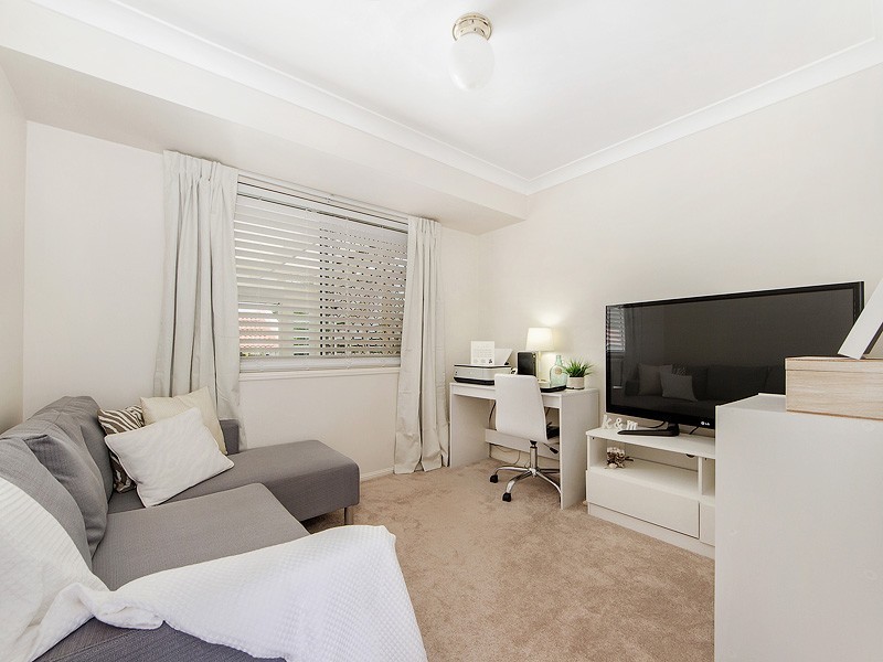 150 Glen Eagles Drive, Robina QLD 4226