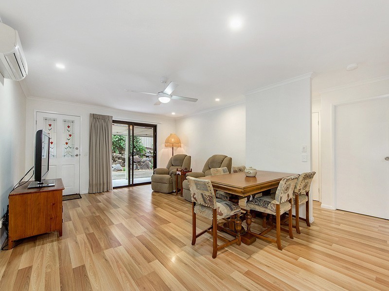 1/5 Wirth Terrace, Highland Park QLD 4211