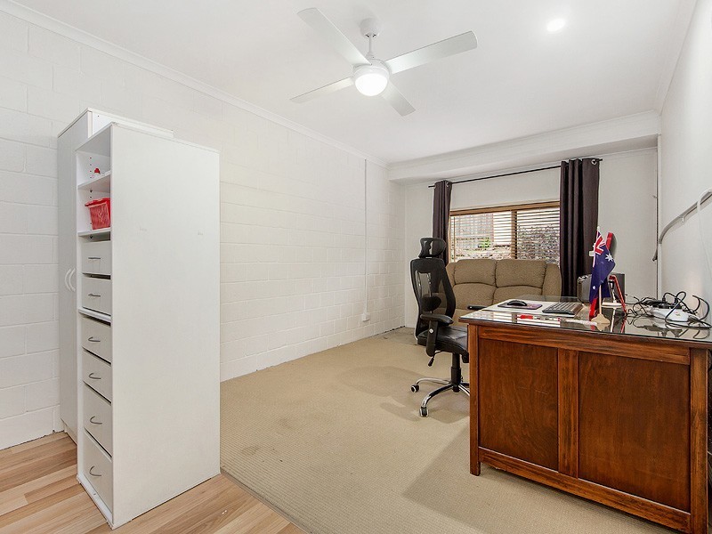 1/5 Wirth Terrace, Highland Park QLD 4211