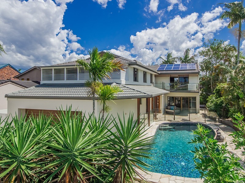 7 Witt Avenue, Carrara QLD 4211