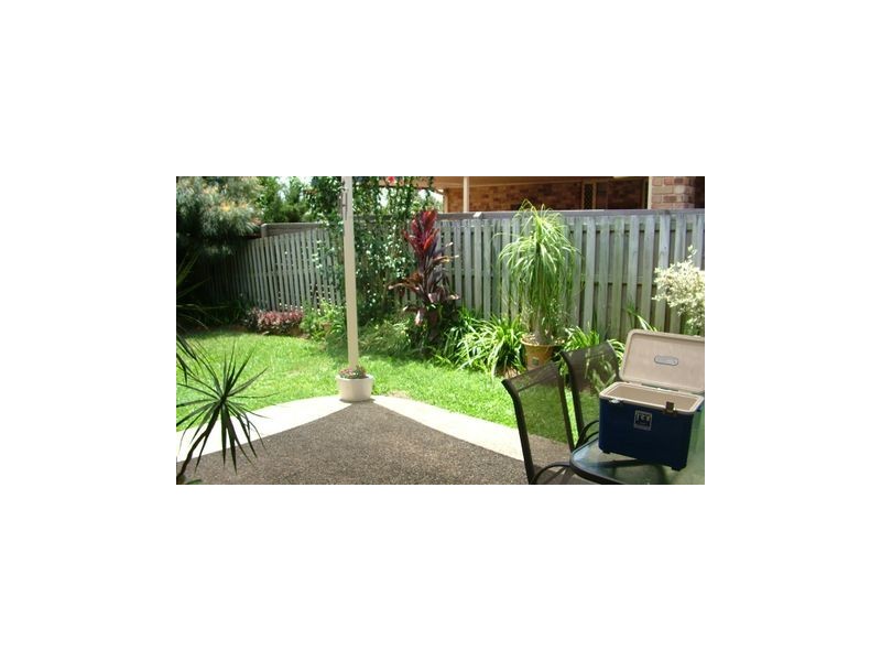 83 Casuarina Drive, Elanora QLD 4221