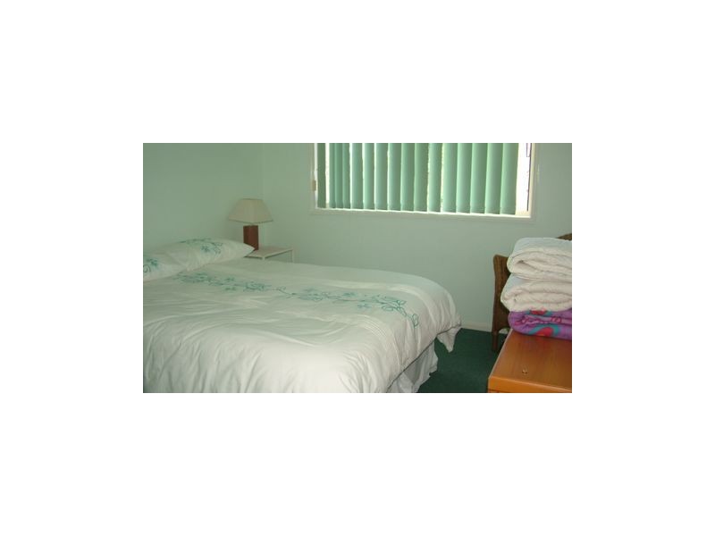 83 Casuarina Drive, Elanora QLD 4221