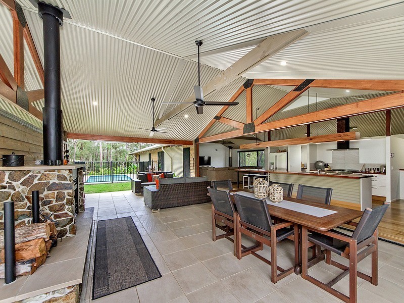 10 Tahlia Court, Bonogin QLD 4213