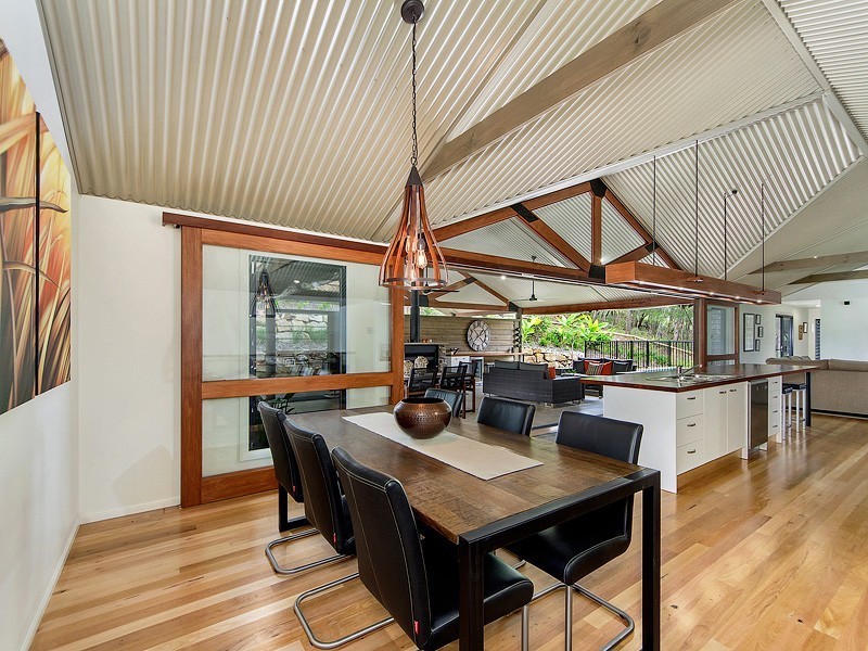 10 Tahlia Court, Bonogin QLD 4213