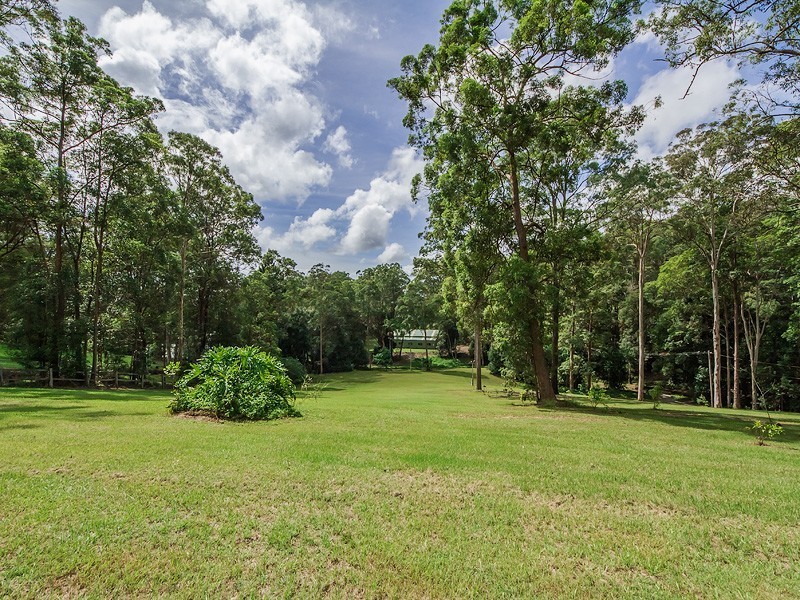 40 Koombahla Drive, Tallebudgera QLD 4228