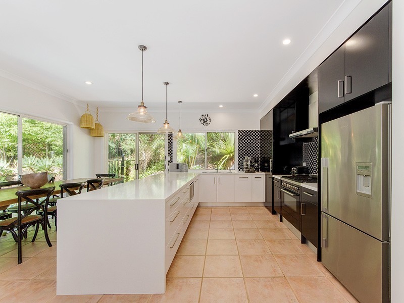 25 Kamala Court, Bonogin QLD 4213