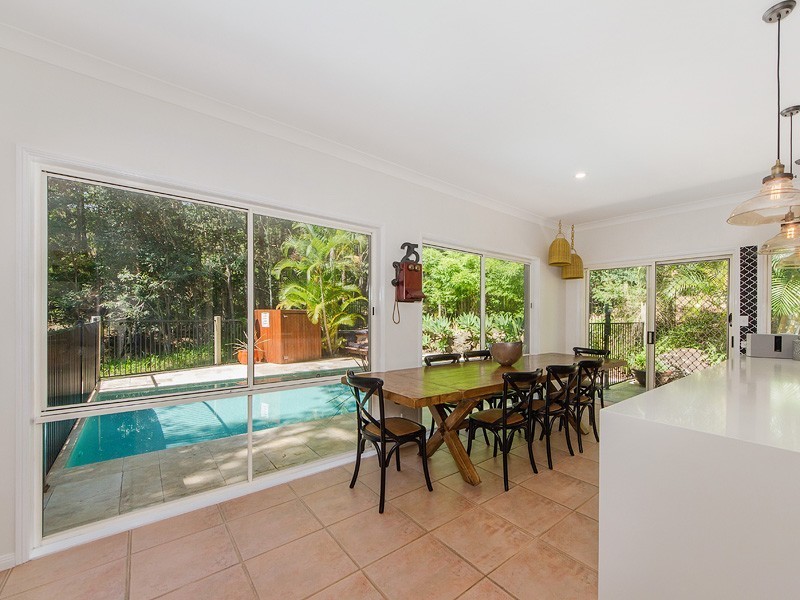 25 Kamala Court, Bonogin QLD 4213