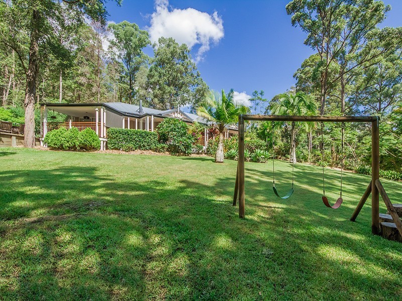 25 Kamala Court, Bonogin QLD 4213