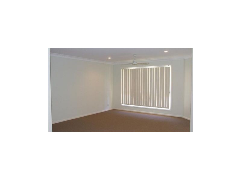 107 Billinghurst Cres, Upper Coomera QLD 4209