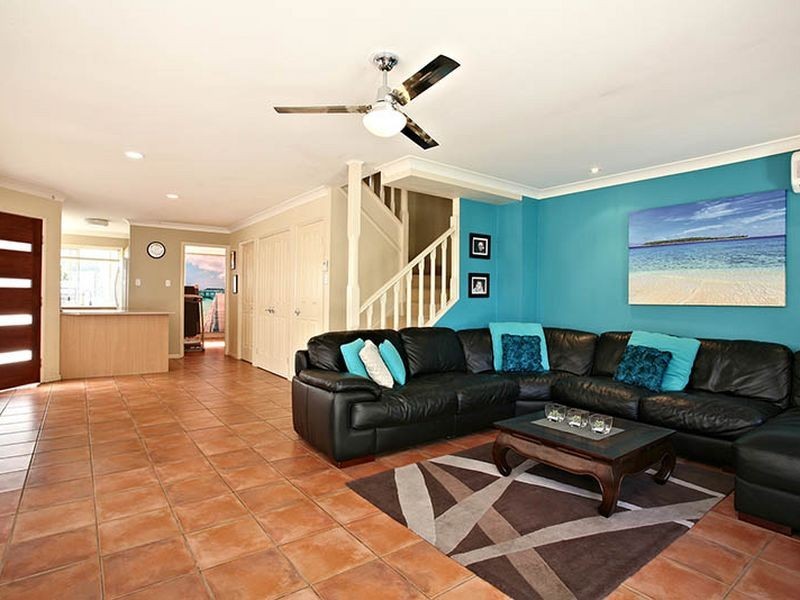 61 B Harrier Dr, Burleigh Waters QLD 4220