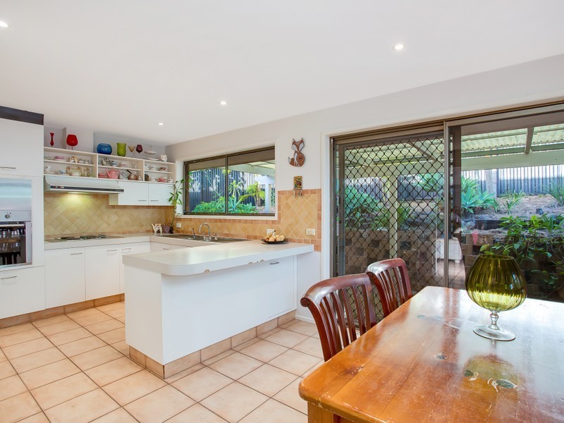 36 Moonbeam Parade, Mudgeeraba QLD 4213