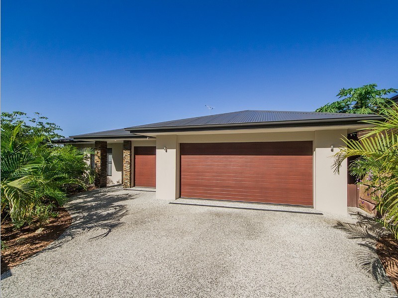 16 Panorama Drive, Reedy Creek QLD 4227