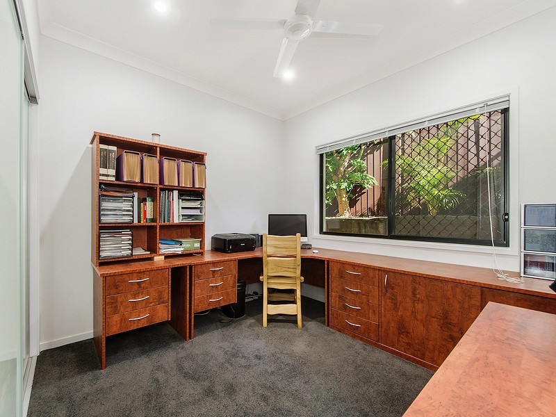 16 Panorama Drive, Reedy Creek QLD 4227