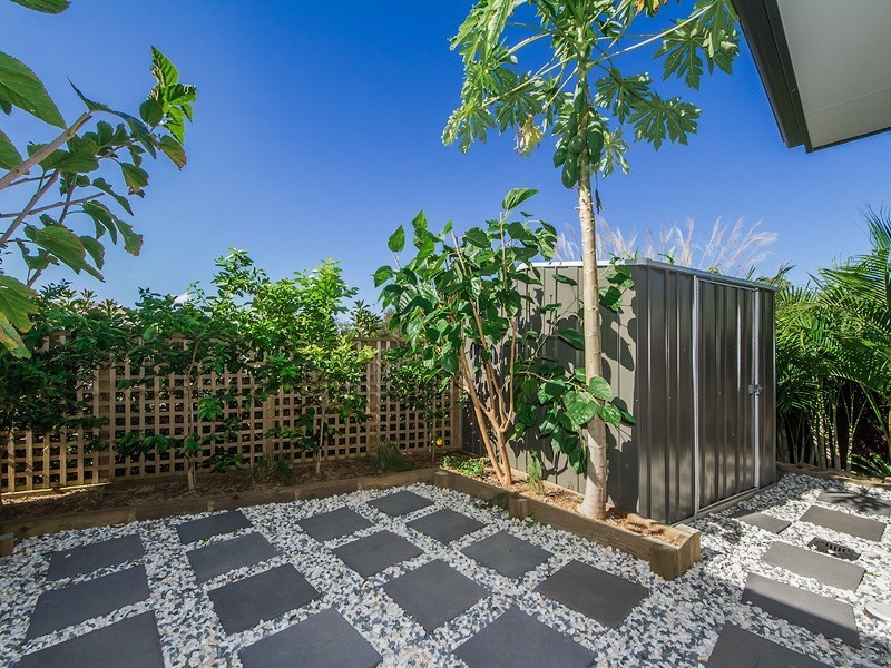 16 Panorama Drive, Reedy Creek QLD 4227