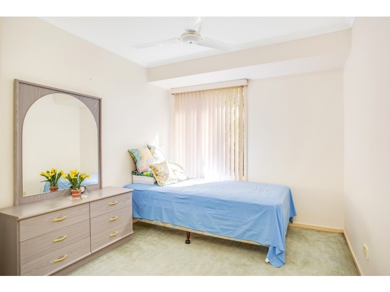 37 Warbler Parade, Varsity Lakes QLD 4227