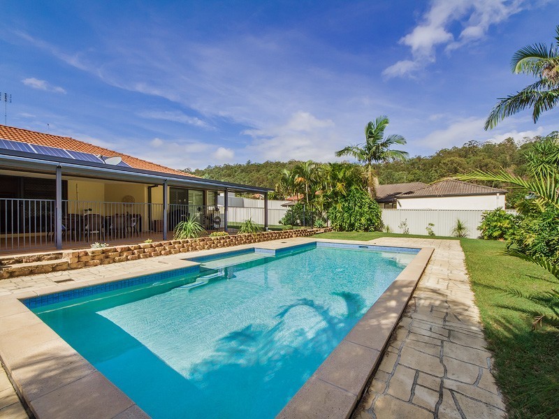 1 Coffeebush Court, Reedy Creek QLD 4227