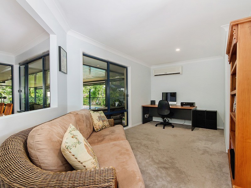 1 Coffeebush Court, Reedy Creek QLD 4227