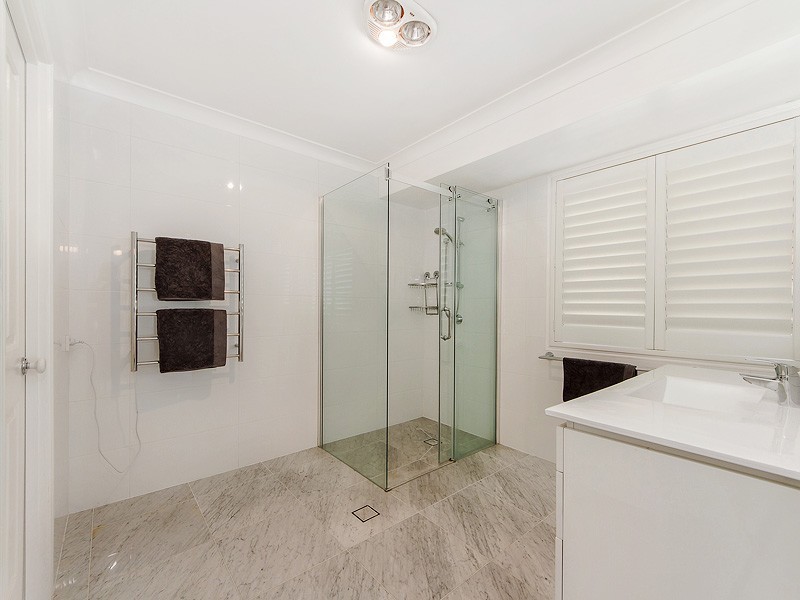 1 Coffeebush Court, Reedy Creek QLD 4227