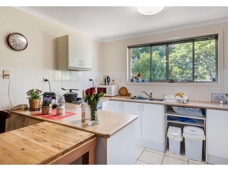 42 Bonogin Road, Mudgeeraba QLD 4213