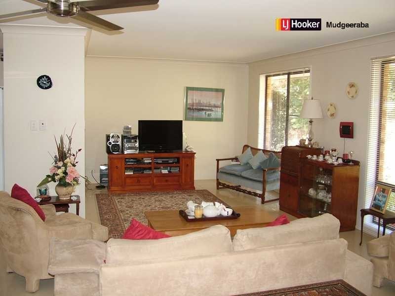 11 Natan Road, Mudgeeraba QLD 4213