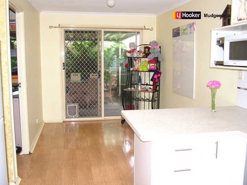 2/42 Village Way, Oxenford QLD 4210