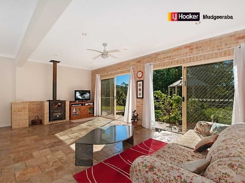 85 Belmont Park Drive, Mudgeeraba QLD 4213