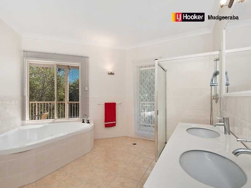 85 Belmont Park Drive, Mudgeeraba QLD 4213